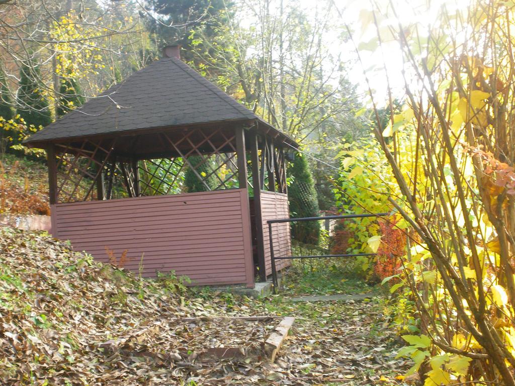 Osrodek Wypoczynkowy Ognisko Krynica Zdroj Exterior photo